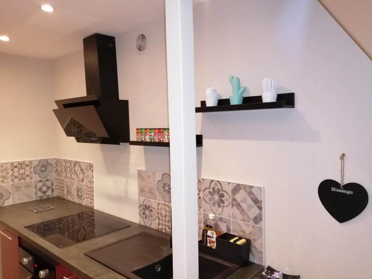 Charmant Duplex Dans Le Centre Historique De Sedan Daire Dış mekan fotoğraf